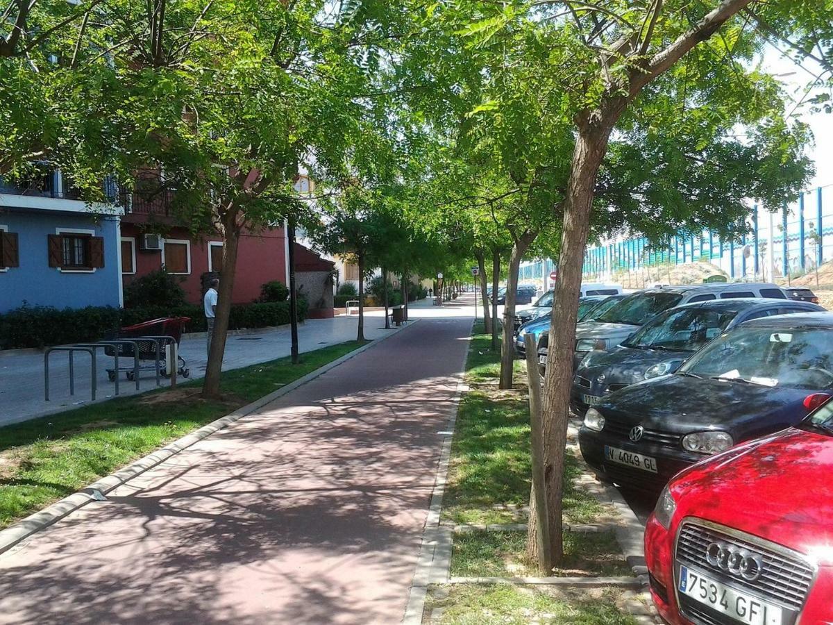 Valencia, Ideally Located 3Bed-2Bath Apart.Few Mints Walk From Beach,Pool,Shop. Port Saplaya Exterior foto