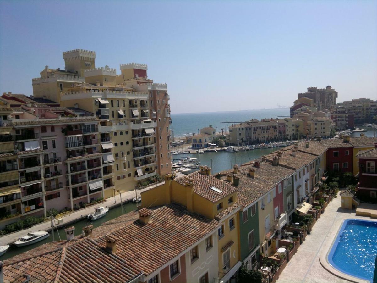 Valencia, Ideally Located 3Bed-2Bath Apart.Few Mints Walk From Beach,Pool,Shop. Port Saplaya Exterior foto
